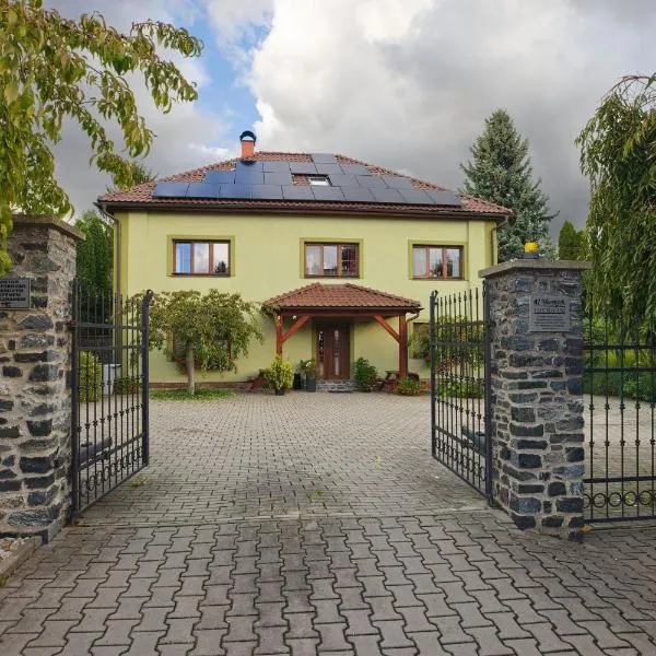 Penzion U Horských, hotel in Čáslav