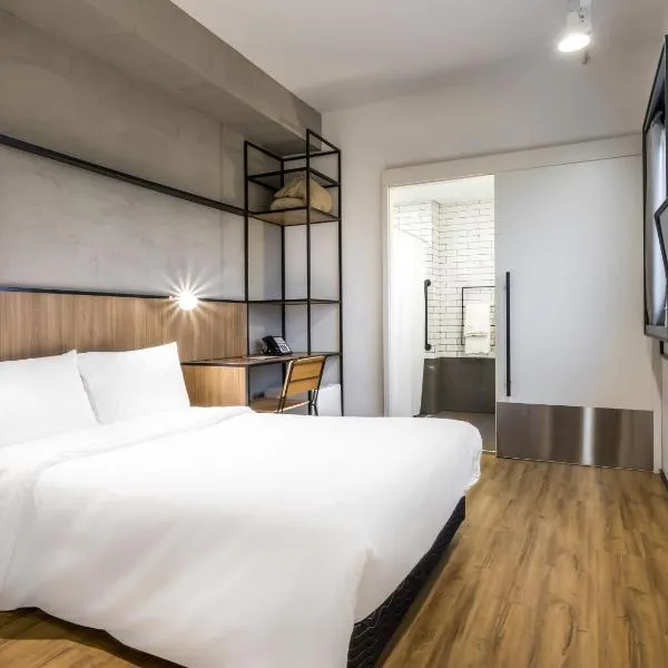 Ibis Aruja, ξενοδοχείο σε Aruja