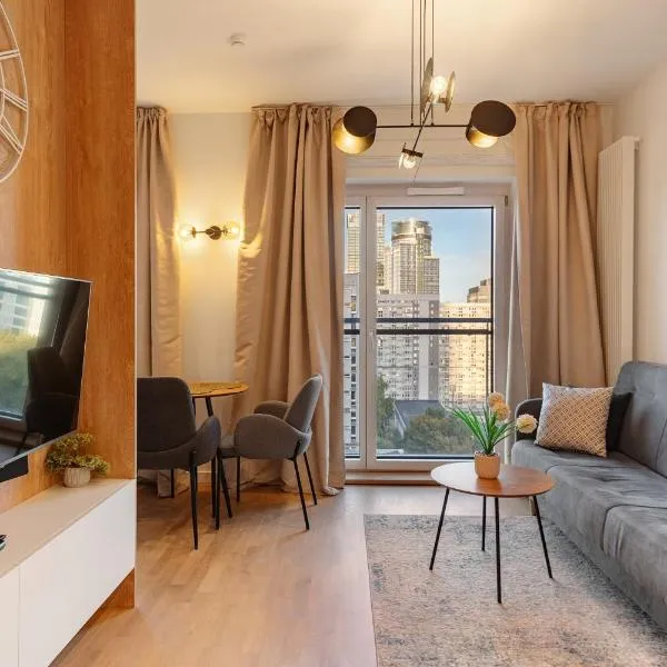 Luxury Apartment Mennica Residence strefa wellness and sport by P&M, hotel in Warschau