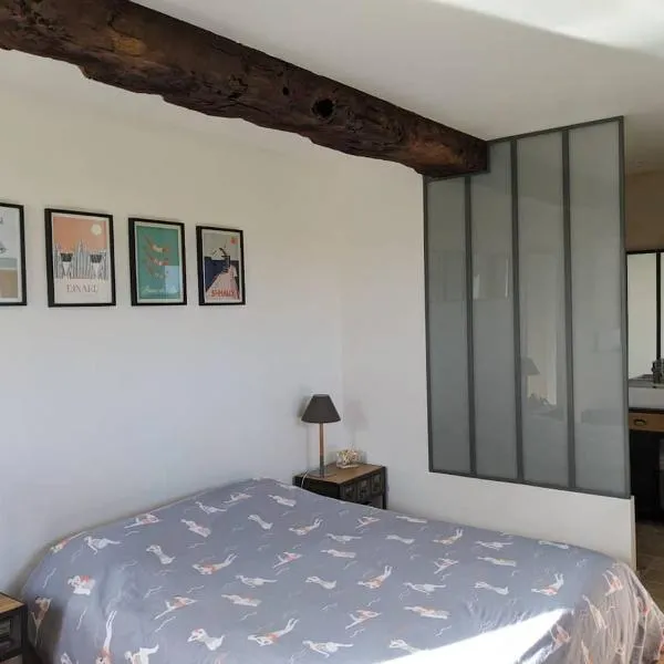 La Lectais, hotel in Romille