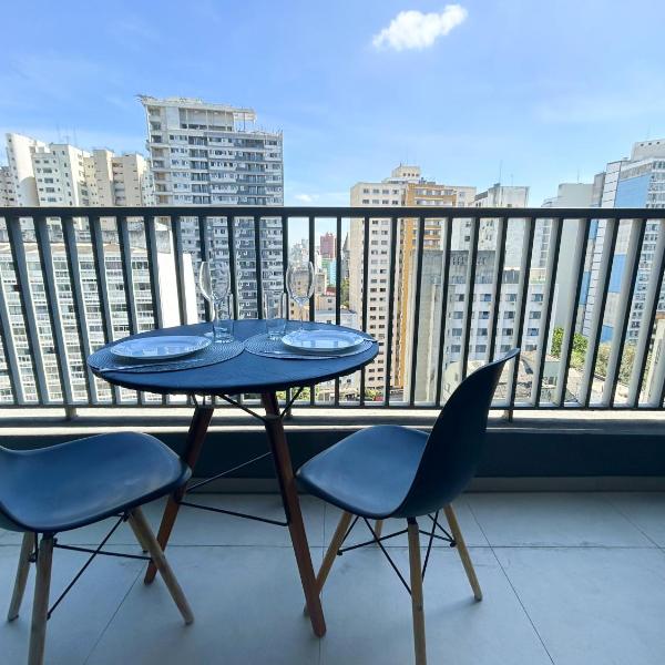 Consolacao com Luxo e Vista- Pé Direito Duplo - Prox Metro - Vista livre - 16andar - Por do Sol - Academia - Coworking - Cinema -Rooftop - Mercadinho 24hrs - Internet 500mb - Foto 2