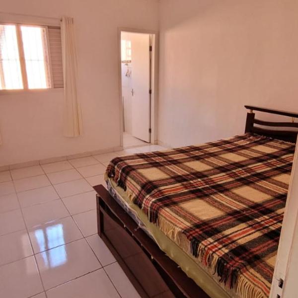 Casa privativa e aconchegante com área de lazer - Foto 2