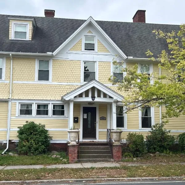 Historic Springfield Home, hotel in Springfield