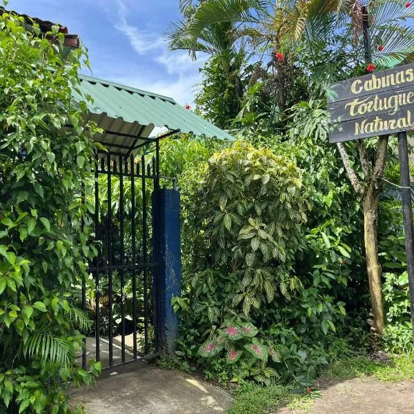 Cabinas Tortuguero Natural, hotel in Tortuguero