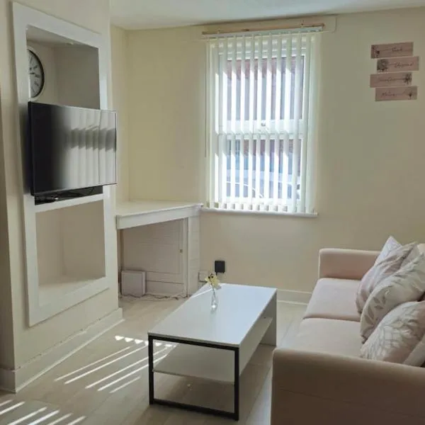 2 Bed Cottage Retreat Windsor, Slough and Legoland, Hotel in Slough