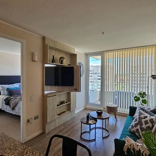 Brisa del Sol, next to the airport & MDS Casino, hotel in Concepción