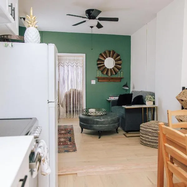 Dundas and Brock Suitel, hotel v destinaci Toronto