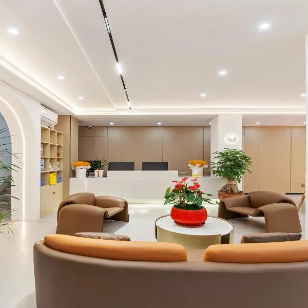 尚品9号海景民宿Seaview Hotel، فندق في شيامن