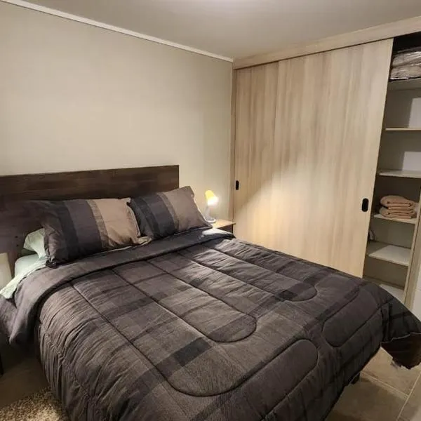 Departamento moderno, nuevo, 1D1B, inmejorable ubicación, con estacionamiento โรงแรมในลอสอังเคเลส