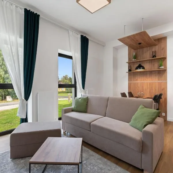 Apartment Javorná Lodge by Interhome, hotel in Javorná
