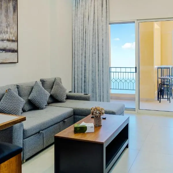 Breathtaking Sea View Retreat by Hala Homes, viešbutis Ras al Chaimoje