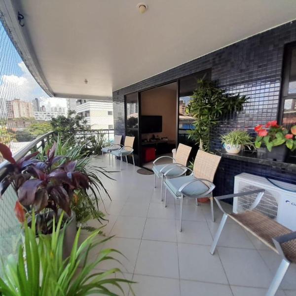 Apartamento confortável 3 suítes