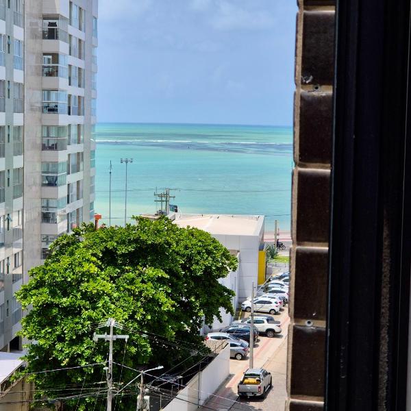 Ponta Verde totalmente climatizado - uma quadra da praia
