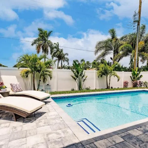 Luxury Naples 4br W Pool Near Vanderbilt Beach, hotel a Naples