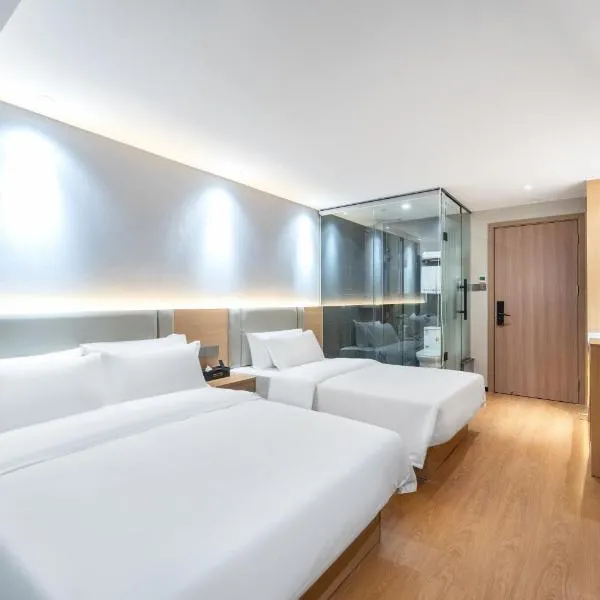 悦江汇酒店公寓-广州国际金融城员村地铁站店, hotel in Guangzhou