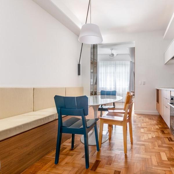 Apartamento vista lateral mar