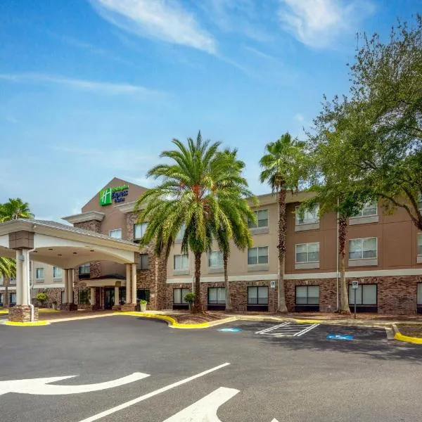 Holiday Inn Express Hotel & Suites Jacksonville-Blount Island by IHG, Hotel in Beeghly Heights