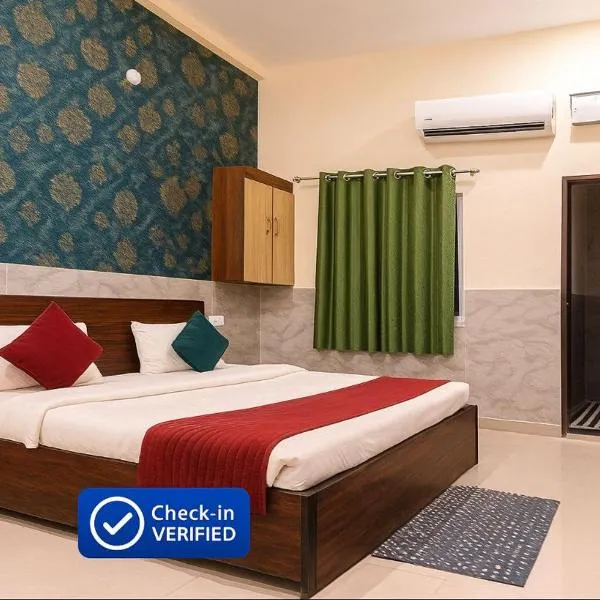 Hotel New Krishna Shiv Dham- Ideal For Families, hotel en Vrindāvan