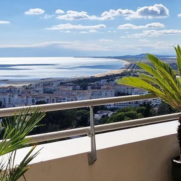 L'ESCAPADE, Vue mer Exceptionnelle, Standing, Piscine, Tennis, Climatisation, Parking，位于塞特港的酒店