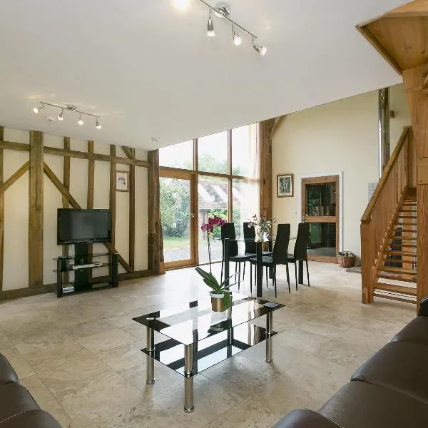 Chilsham Barn, hotel in Herstmonceux