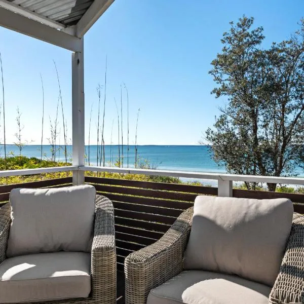 The Dolphin Beach House, hotel em Vincentia
