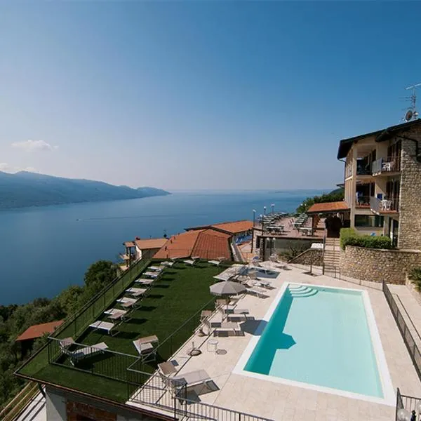 Residence Ruculì - Ruculì Hospitality, hotel en Tignale