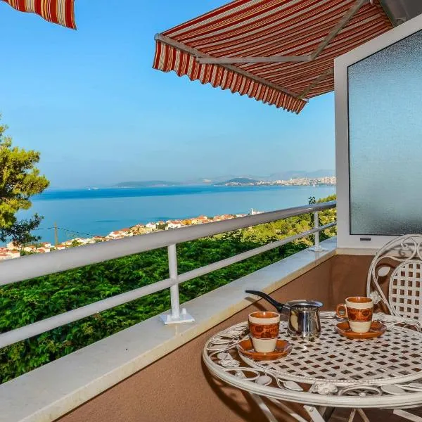 Apartments Intrada, hotel v destinaci Podstrana