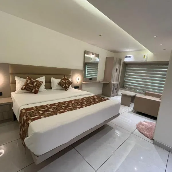 Hotel Nexus One, hotel in Ahmedabad