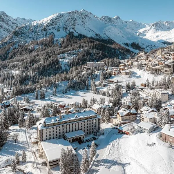 Hotel Altein Arosa, a Faern Collection Resort, hótel í Arosa