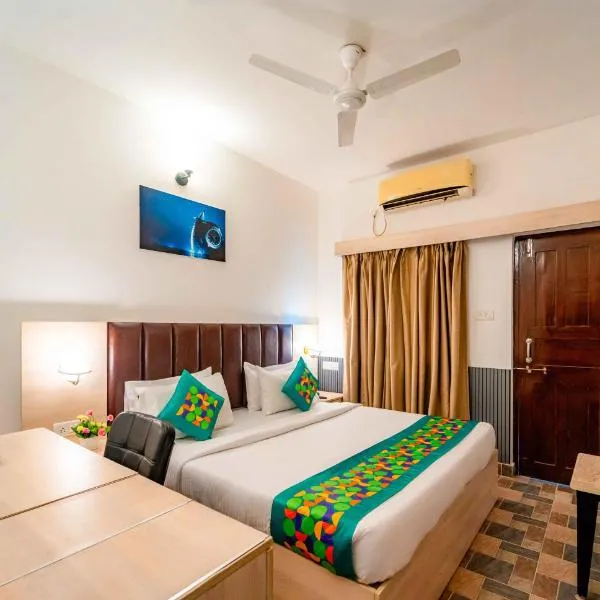 Treebo Clarissa Resort with Swimming Pool photo 2