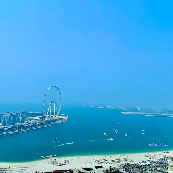 JBR Beach - Panoramic Sea View 2BR Apartment, hotel in Dubai