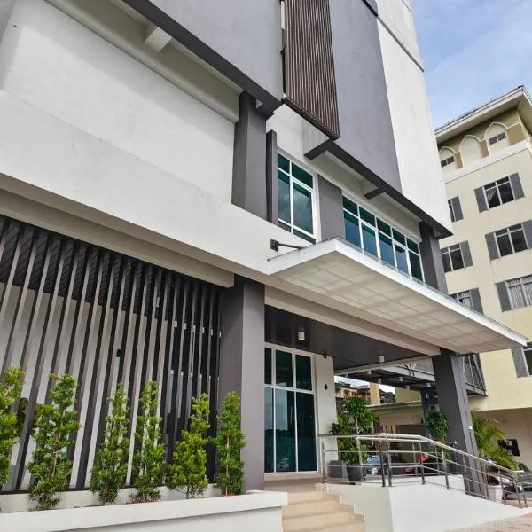 Hotel Warisan, готель у місті Тайпінг