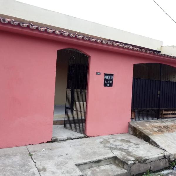 Casa espaçosa e confortável com 3 quartos sendo 01 suíte