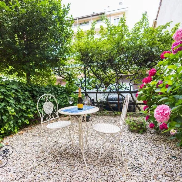 La Casa di Brunina Monza-Garage incluso-25min da Milano, khách sạn ở Monza