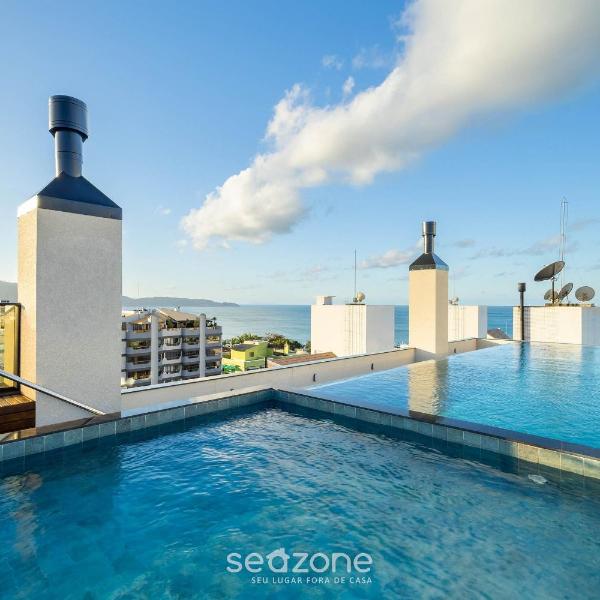 Studio em condomínio com churrasqueira a 220 metros da praia SFR0302