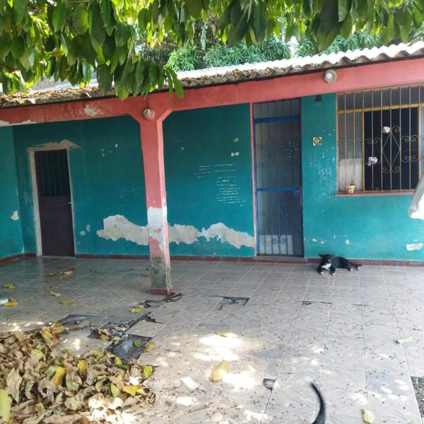 Casa com terreno grande