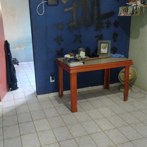 Casa com terreno grande - Foto 4