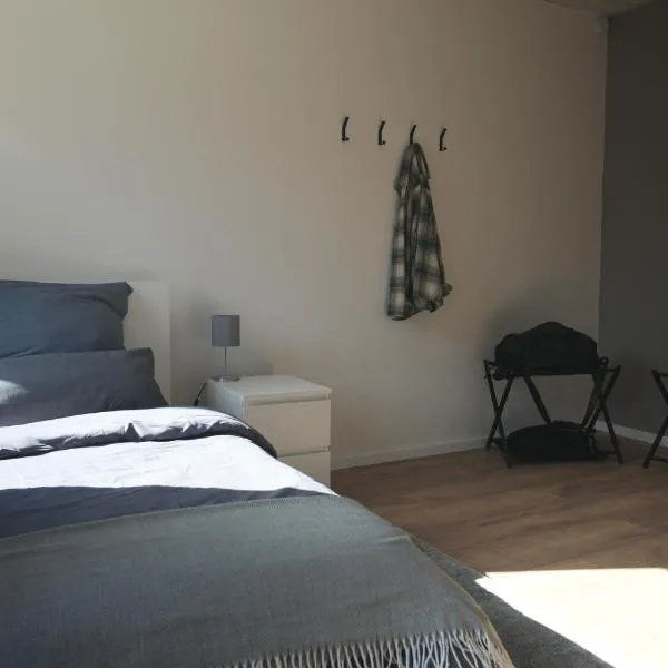 KS Stays Apartments - 2 Schlafzimmer mit 4 Einzelbetten in Bielefeld, hotell i Bielefeld