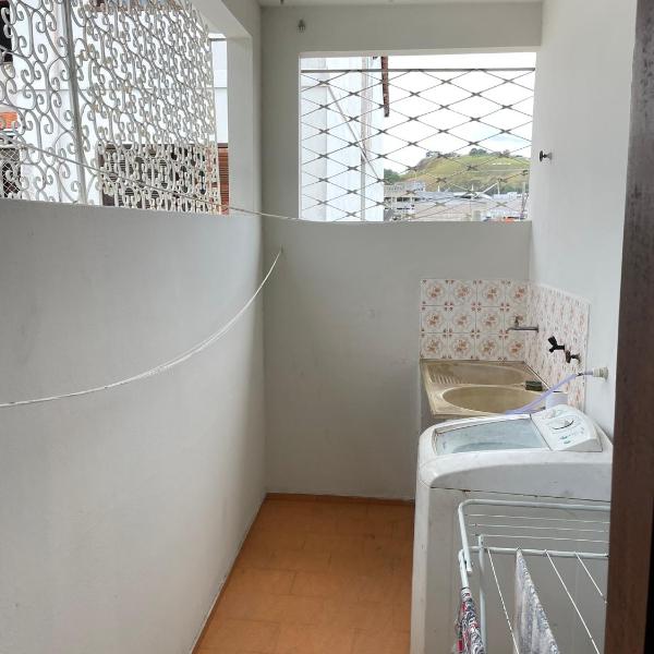 Quarto individual em casa na área nobre de Juiz de Fora - Foto 3