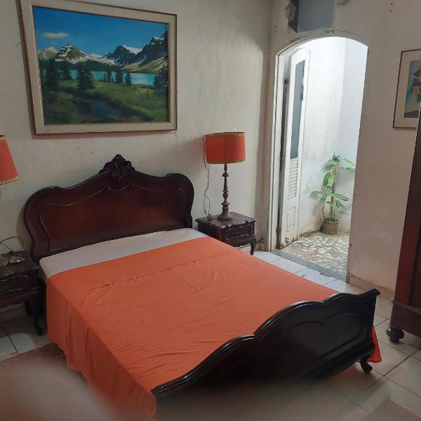 Casa com um quarto de casal para alugar - Foto 2