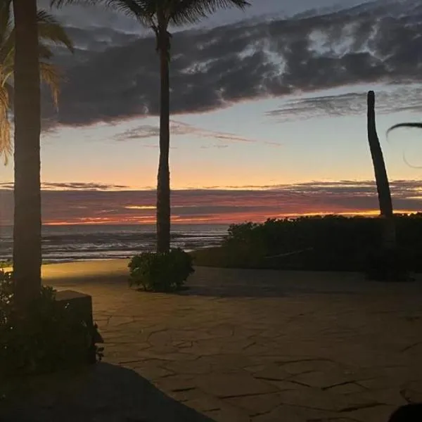 LUJOSO DEPA CON PLAYA PRIVADA en la Isla Residences Acapulco: Acapulco'da bir otel