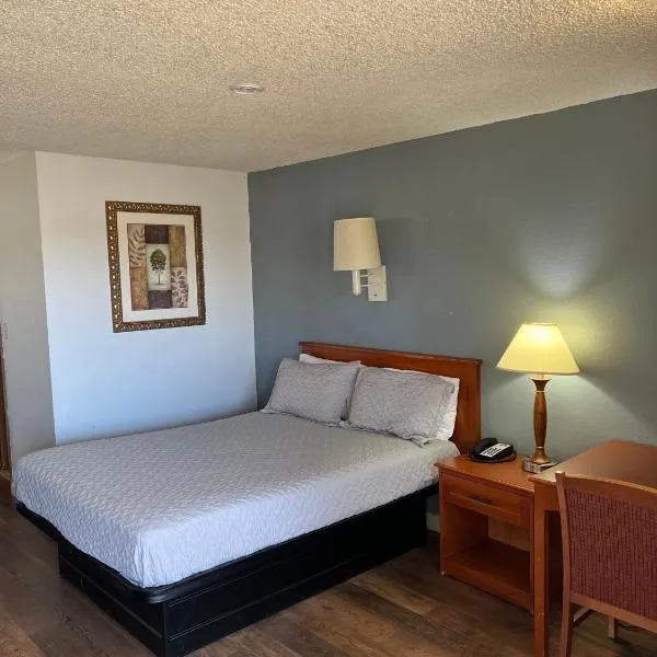 Oasis Inn and Suites, hotel di Fallon