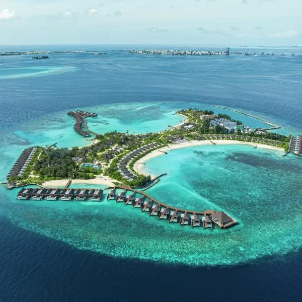 dusitD2 Feydhoo Maldives - All Inclusive Resort - with Free Transfers, Hotel in Malé