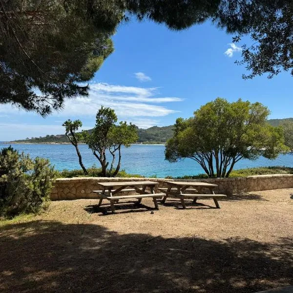 Faounzina Village，位于法沃内的酒店