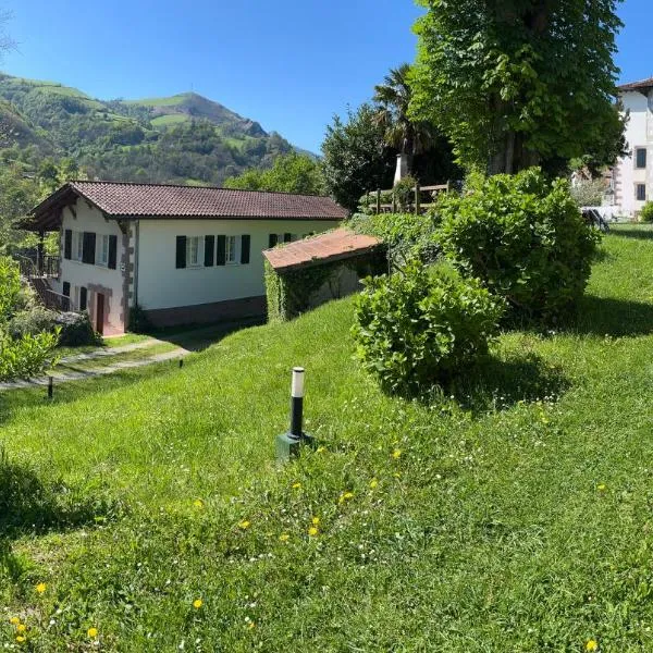 Etxezuria, hotel v destinácii Valcarlos