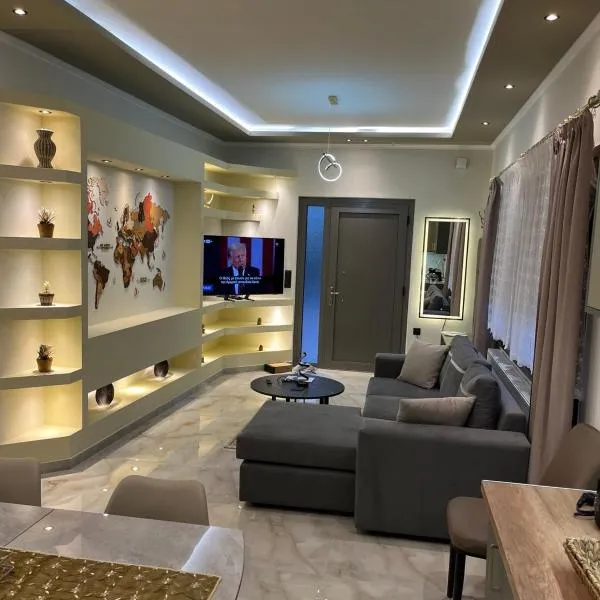 Dimitra 's house, hotel in Aridaía