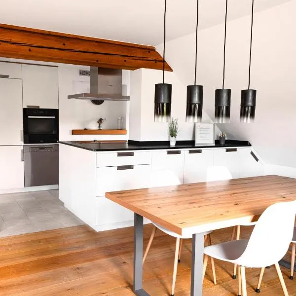 Ferienwohnung Fuchsfelsen, perfekt für Familien mit Kindern, хотел в Хойзерн