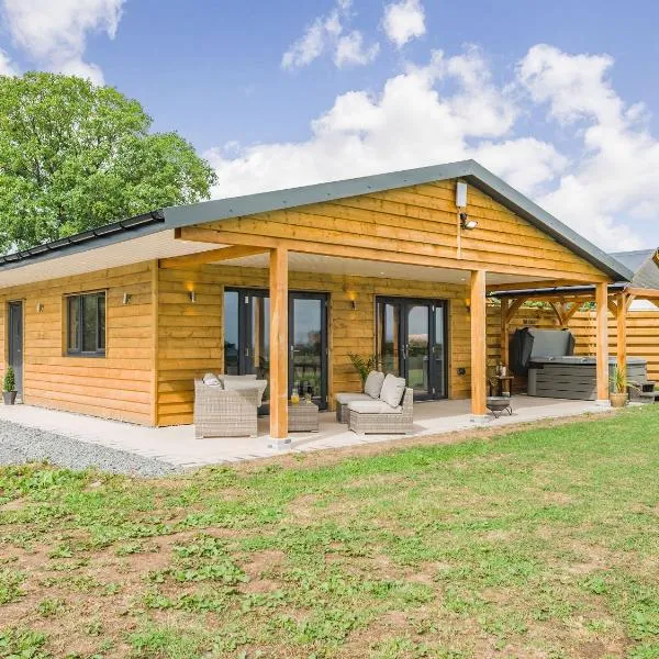 Oak Tree Lodge - Uk38383, khách sạn ở Lyonshall