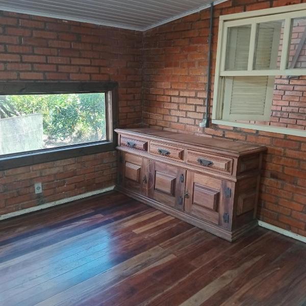 CHALÉ TRABALHADOR COM WI-FI SPLIT COZINHA COMPLETA SALA QUARTO BANHEIRO A 2 KM DO centro - Foto 3