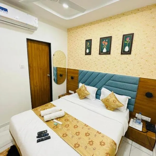 HOTEL KONARK in: Vastral şehrinde bir otel